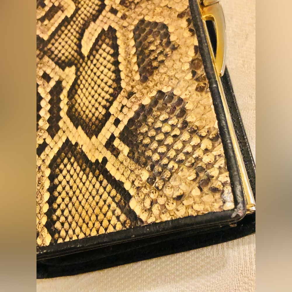 Vtg Custom Genuine Snakeskin long wallet with coin compartment - Picture 4 of 10